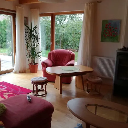 Jenny Lembach im Mühlkreis